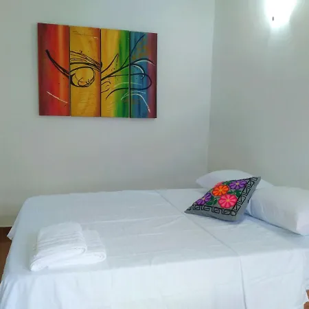 Hostal Casablanca Santa Marta Exterior photo