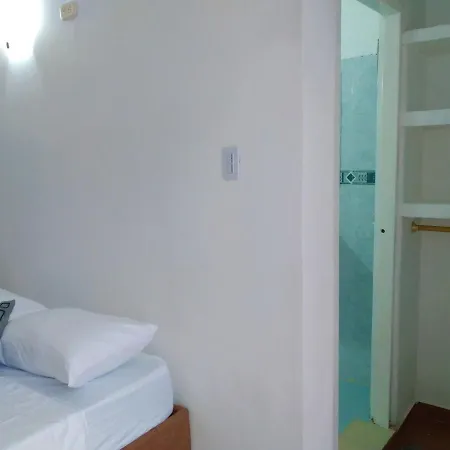 Hostal Casablanca Santa Marta Exterior photo